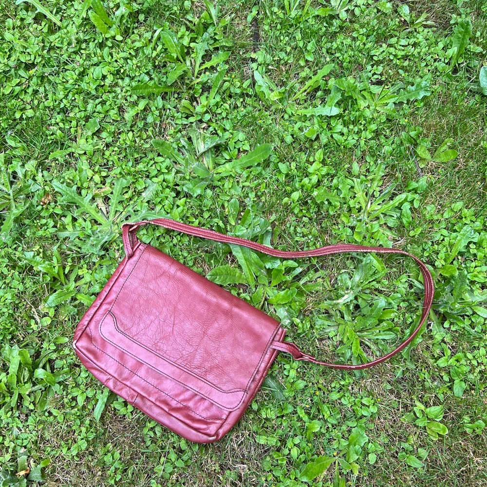 Leather burgundy / red purse ❤️‍🔥